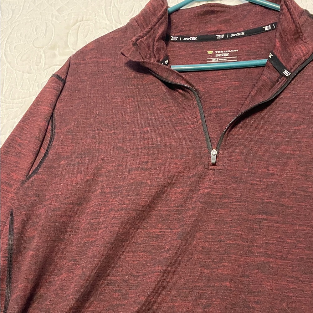 EvyTek Men's Maroon Zip-Up Sweater